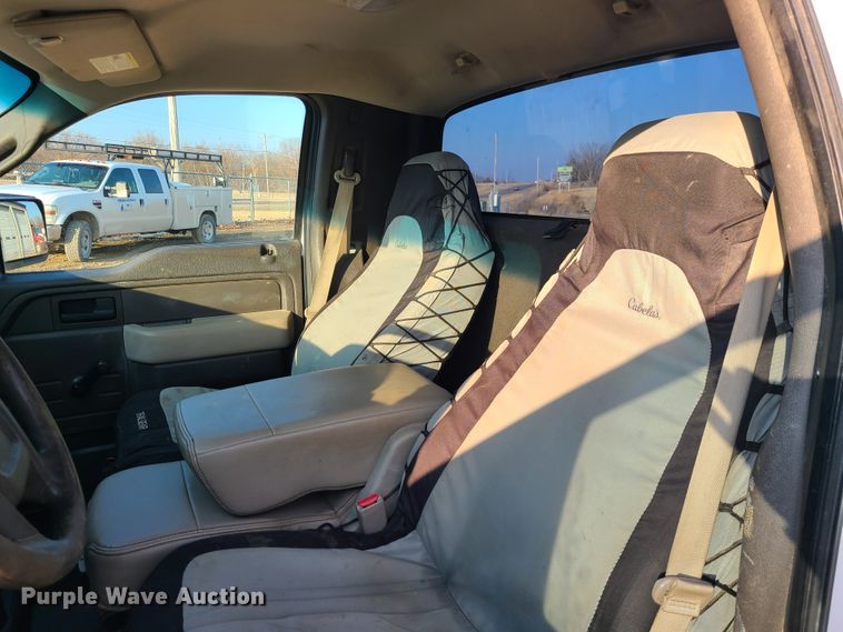 image for item IF9346 2010 Ford F150  pickup truck