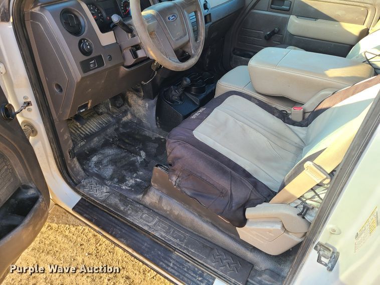 image for item IF9346 2010 Ford F150  pickup truck