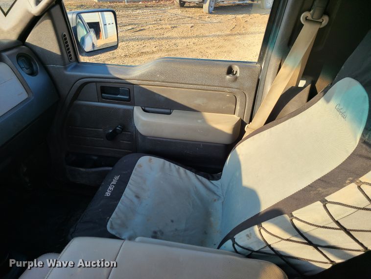 image for item IF9346 2010 Ford F150  pickup truck