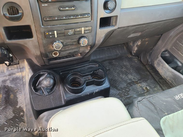 image for item IF9346 2010 Ford F150  pickup truck