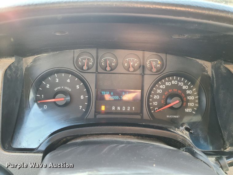 image for item IF9346 2010 Ford F150  pickup truck