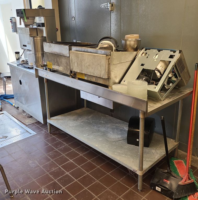 Restaurant equipment in Kansas City, MO Item IF9440 sold Purple Wave