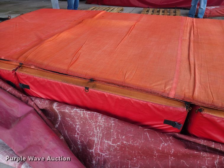 image for item IF9444 High jump mat