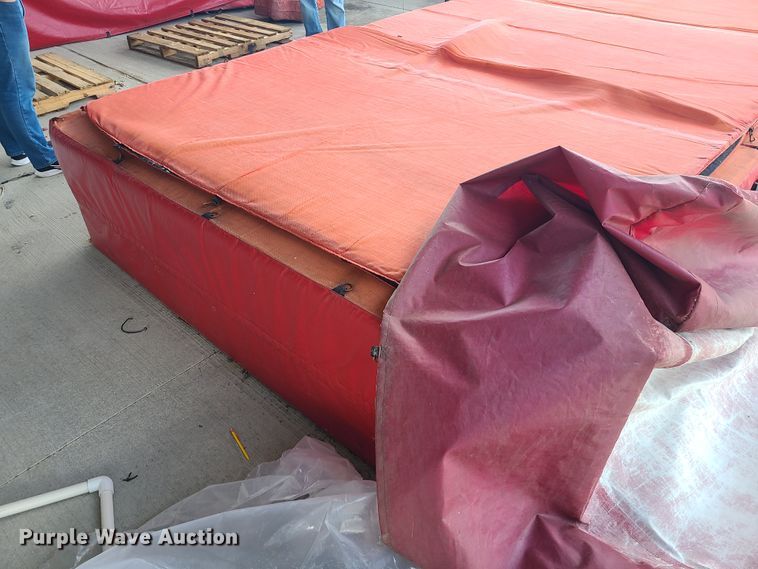 image for item IF9444 High jump mat