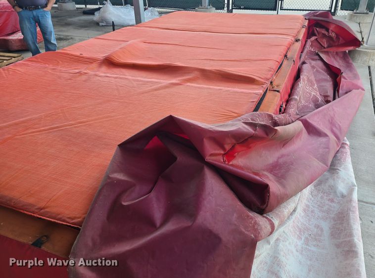 image for item IF9444 High jump mat