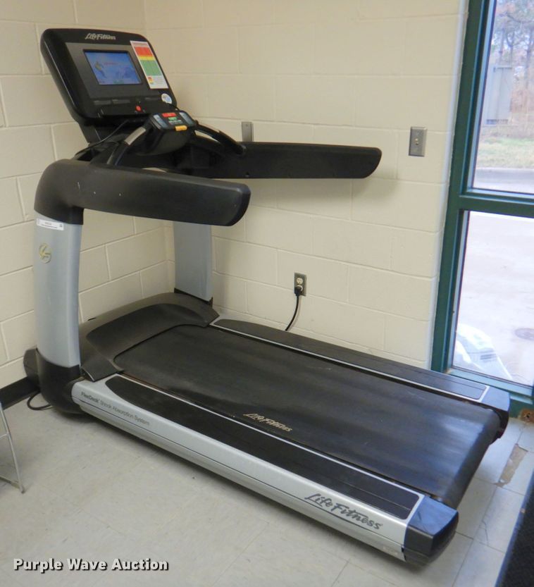 image for item IH9232 Life Fitness flex deck treadmill