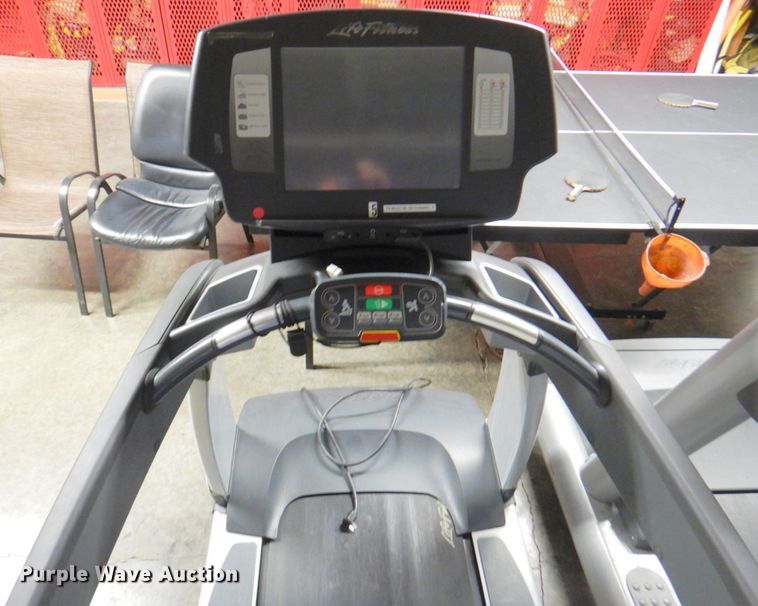 image for item IH9235 (3) Life Fitness 95T flex deck treadmills