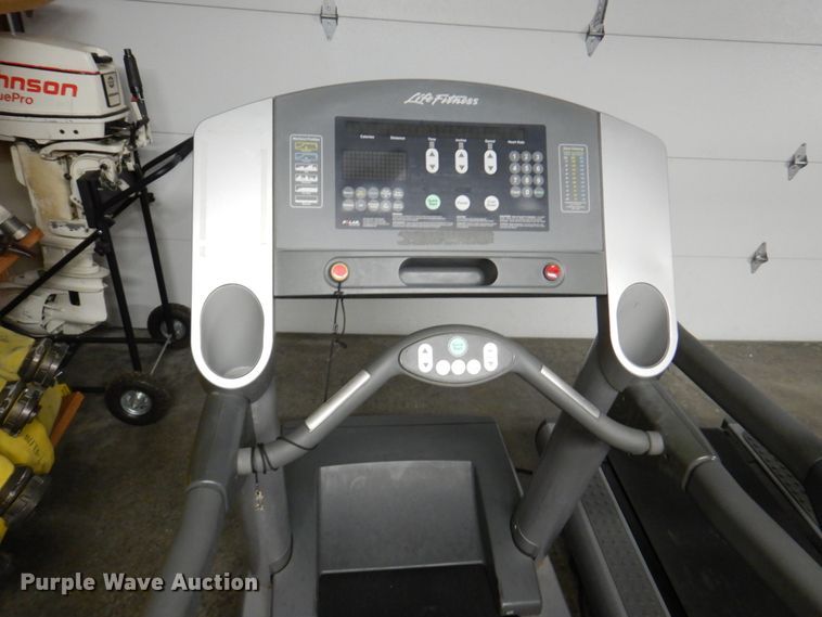 image for item IH9235 (3) Life Fitness 95T flex deck treadmills