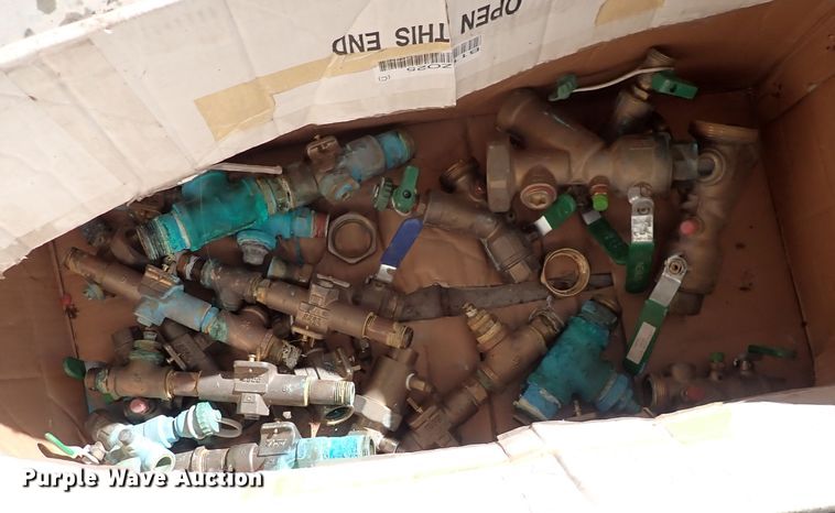 image for item IH9504 (9) Carrier HVAC units
