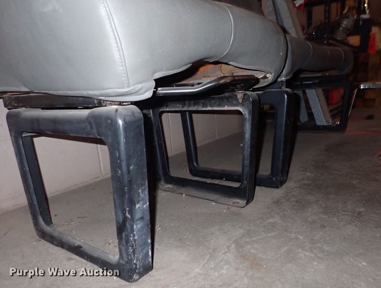 image for item IH9596 Bench seat
