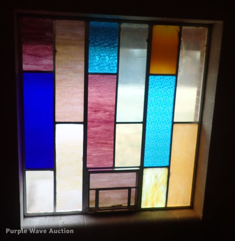 image for item IH9681 (5) stained glass windows