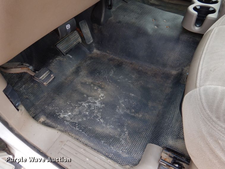 image for item IM9662 2003 Chevrolet Silverado 1500  pickup truck