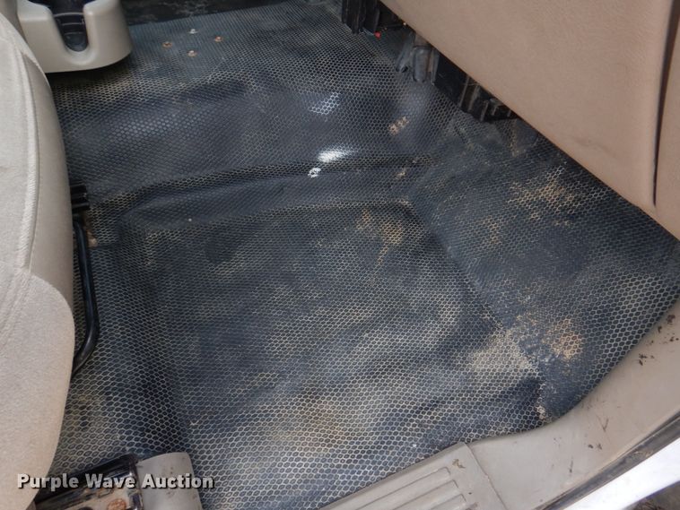 image for item IM9662 2003 Chevrolet Silverado 1500  pickup truck