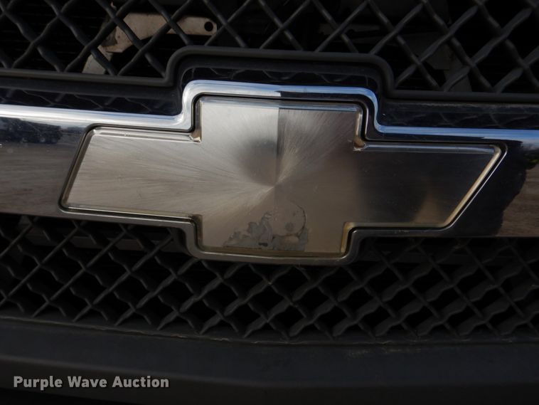 image for item IM9662 2003 Chevrolet Silverado 1500  pickup truck