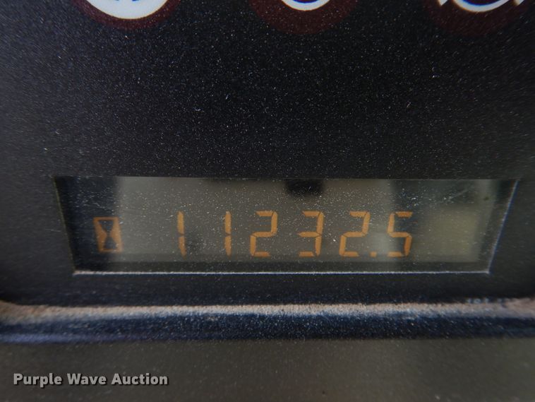 image for item IM9663 2005 Caterpillar 12H  motor grader