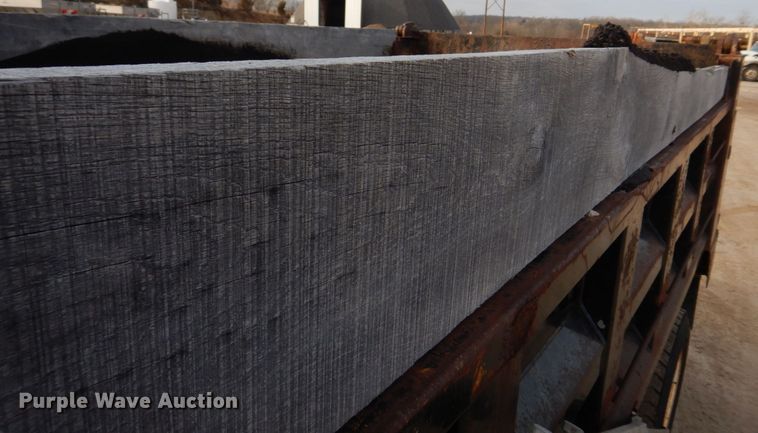 image for item IM9664 2004 International 7600  dump truck