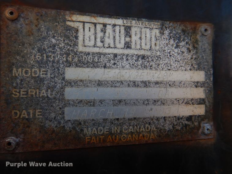 image for item IM9664 2004 International 7600  dump truck