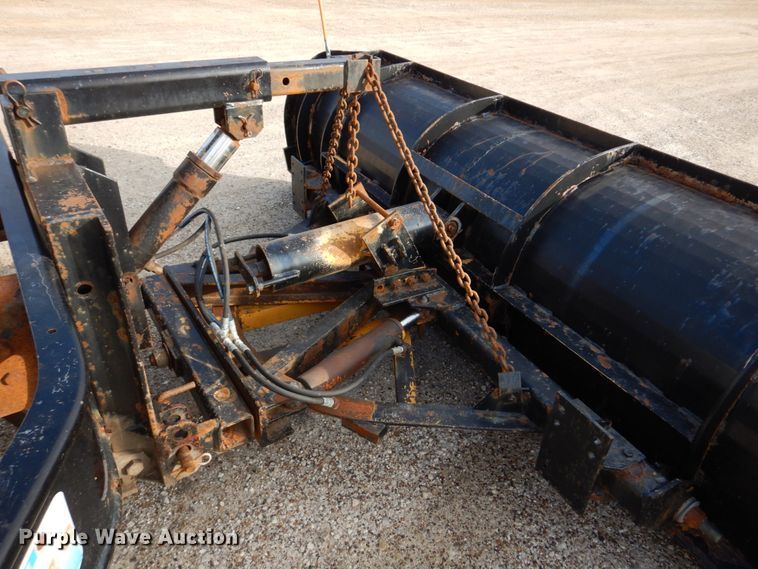 image for item IM9664 2004 International 7600  dump truck