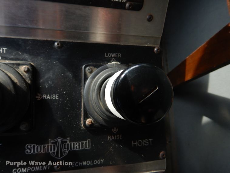 image for item IM9664 2004 International 7600  dump truck