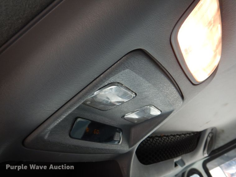 image for item IM9664 2004 International 7600  dump truck