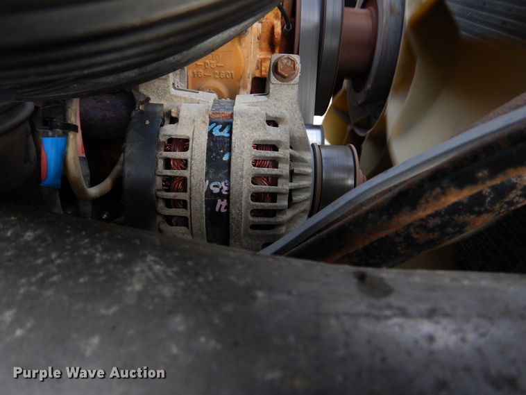 image for item IM9664 2004 International 7600  dump truck