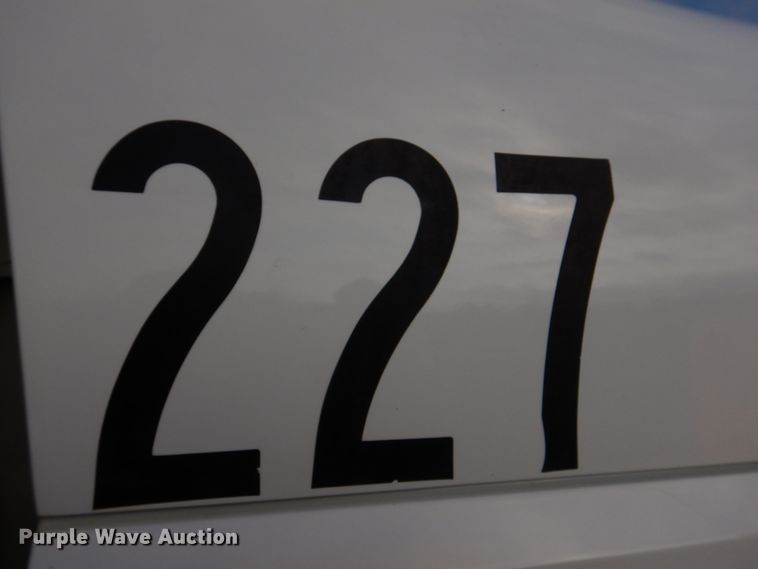 image for item IM9664 2004 International 7600  dump truck