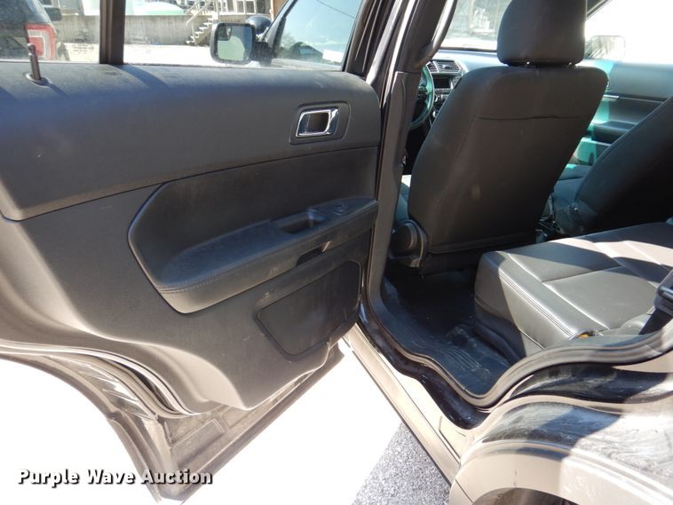 image for item IM9666 2016 Ford Explorer Police Interceptor  SUV