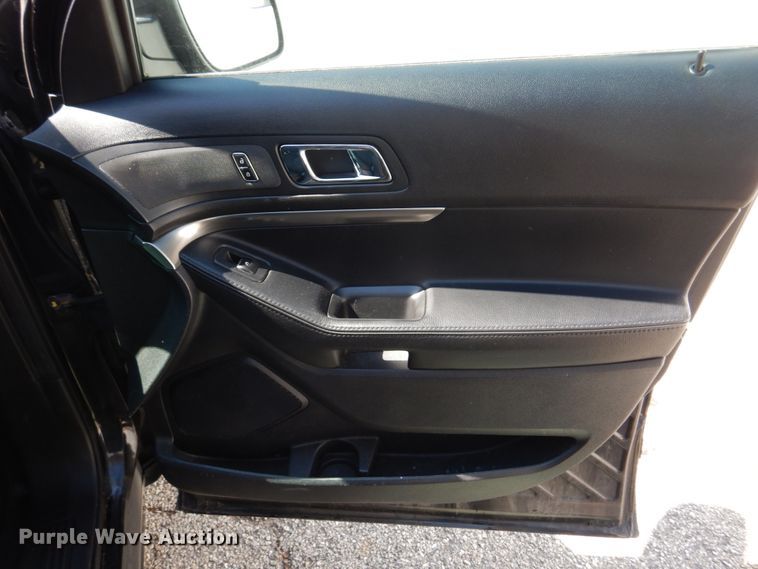 image for item IM9666 2016 Ford Explorer Police Interceptor  SUV