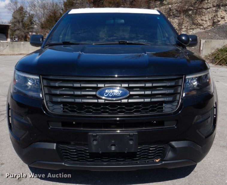 image for item IM9667 2017 Ford Explorer Police Interceptor  SUV