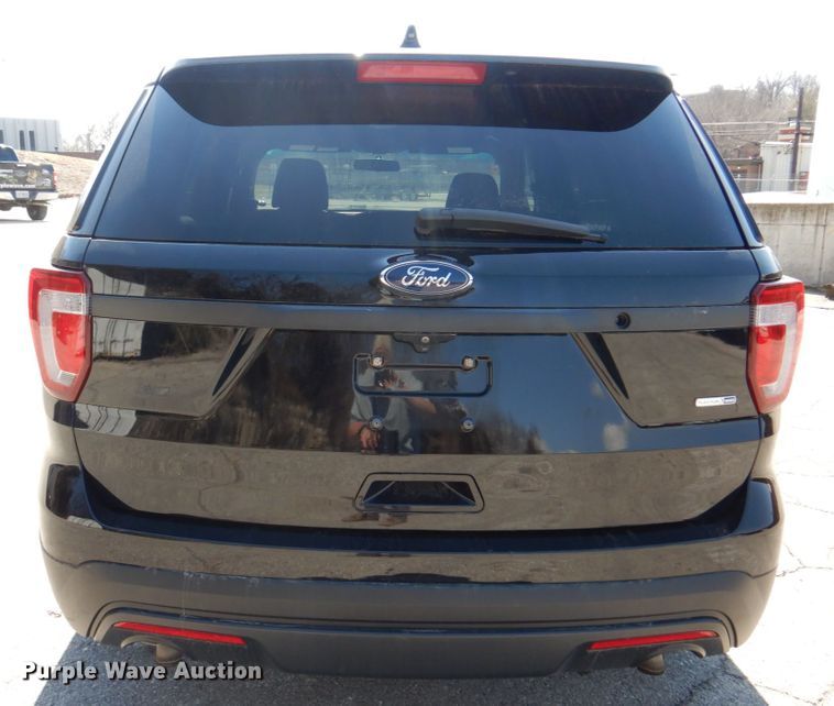 image for item IM9667 2017 Ford Explorer Police Interceptor  SUV