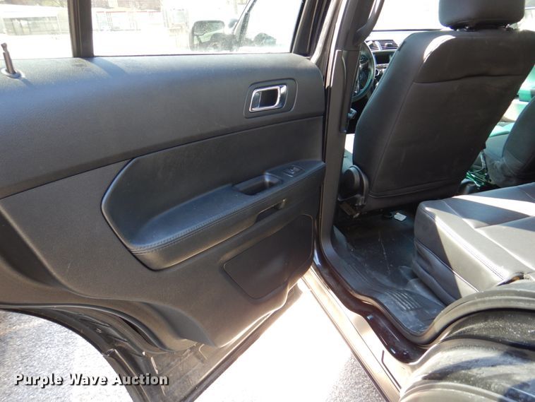 image for item IM9667 2017 Ford Explorer Police Interceptor  SUV