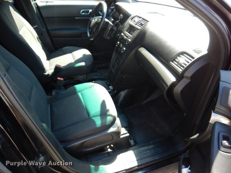 image for item IM9667 2017 Ford Explorer Police Interceptor  SUV