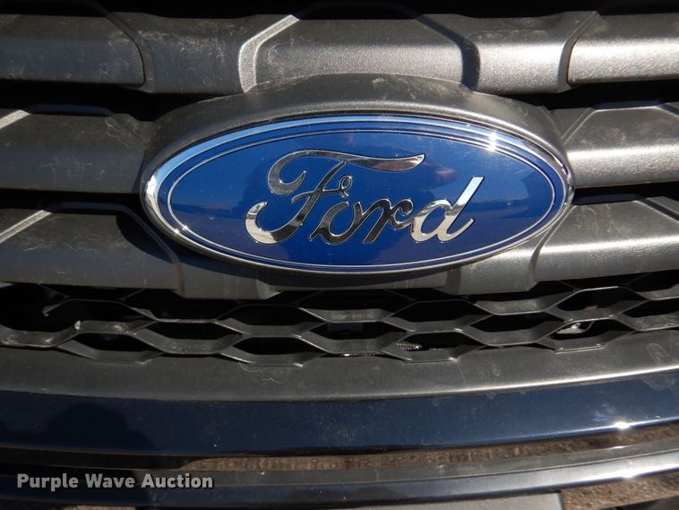 image for item IM9667 2017 Ford Explorer Police Interceptor  SUV