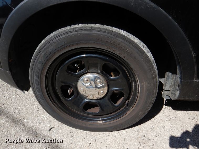 image for item IM9667 2017 Ford Explorer Police Interceptor  SUV