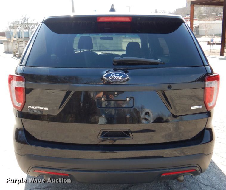 image for item IM9668 2016 Ford Explorer Police Interceptor  SUV
