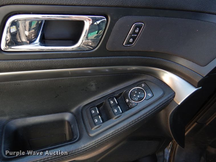 image for item IM9668 2016 Ford Explorer Police Interceptor  SUV