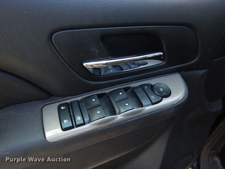 image for item IM9669 2013 Chevrolet Tahoe Police  SUV