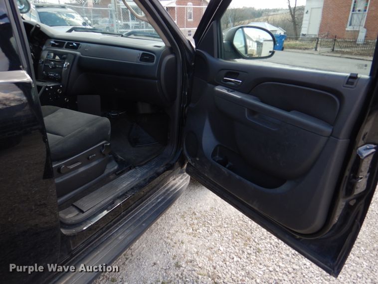 image for item IM9669 2013 Chevrolet Tahoe Police  SUV