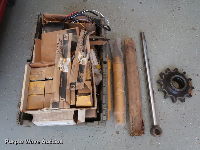 image for item IY9144 Caterpillar 950 series wheel loader parts