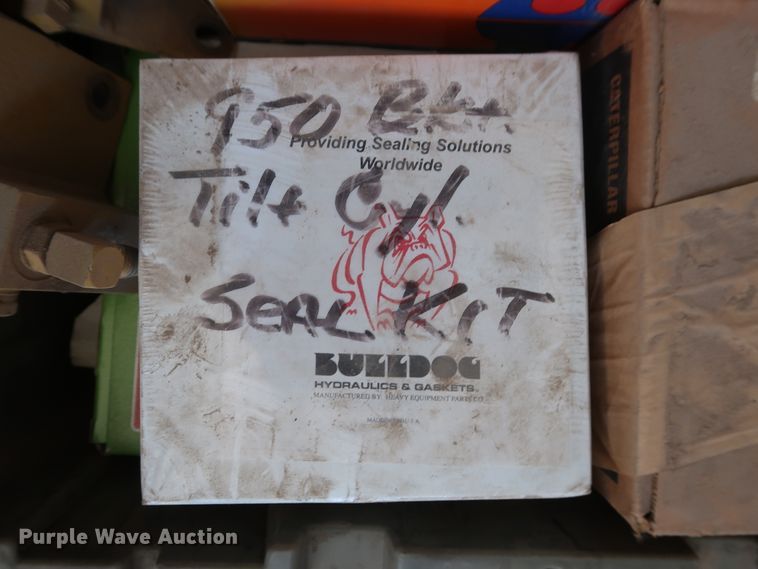 image for item IY9144 Caterpillar 950 series wheel loader parts