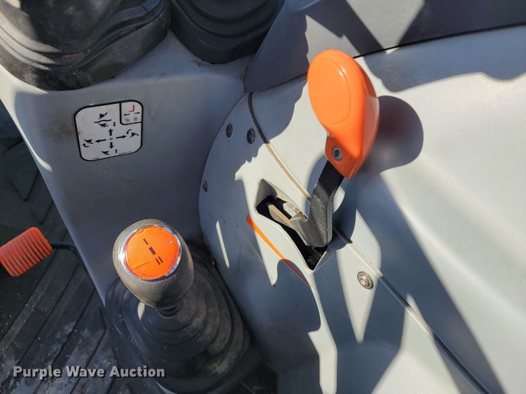 image for item JE9925 New Holland TS6.110  MFWD tractor