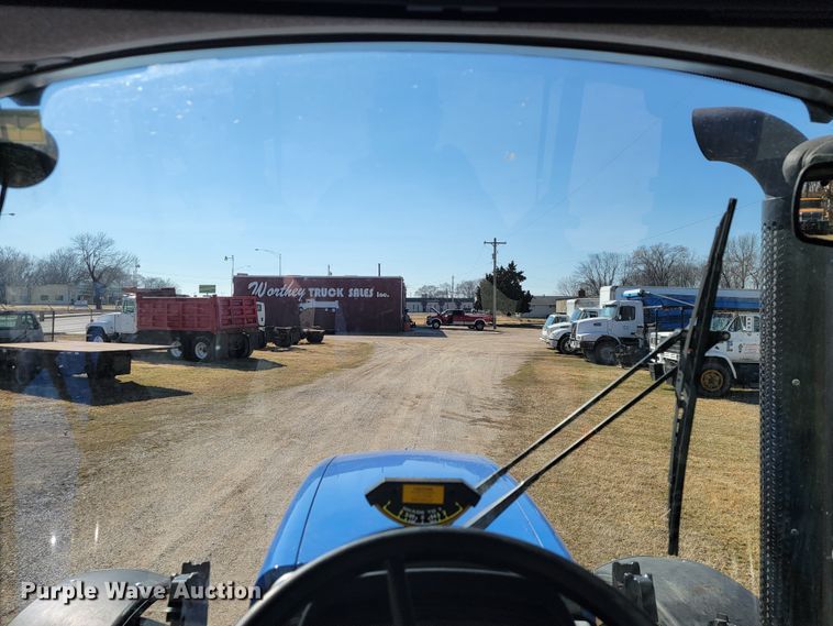 image for item JE9925 New Holland TS6.110  MFWD tractor