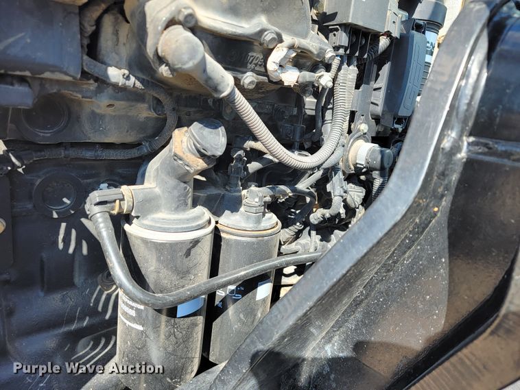 image for item JE9925 New Holland TS6.110  MFWD tractor