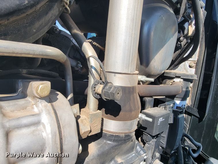 image for item JE9925 New Holland TS6.110  MFWD tractor