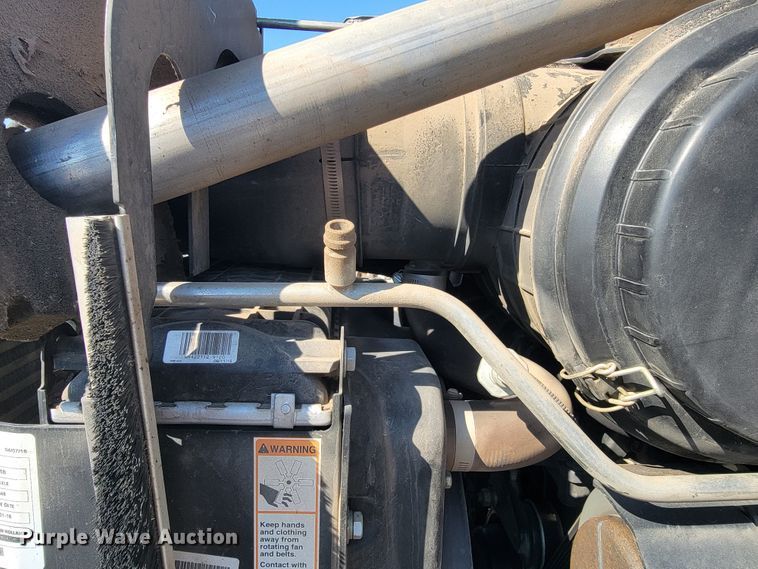 image for item JE9925 New Holland TS6.110  MFWD tractor