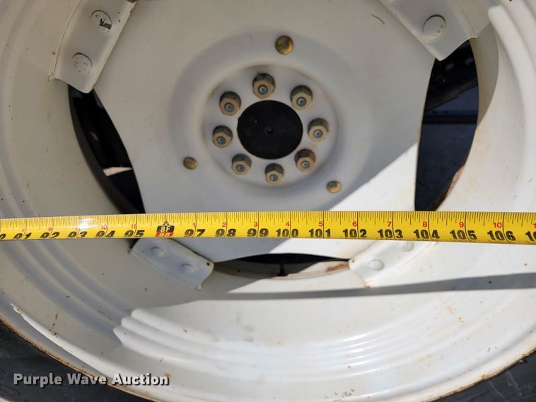 image for item JE9925 New Holland TS6.110  MFWD tractor