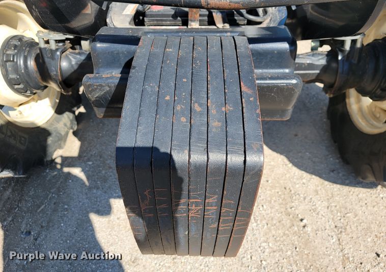 image for item JE9925 New Holland TS6.110  MFWD tractor