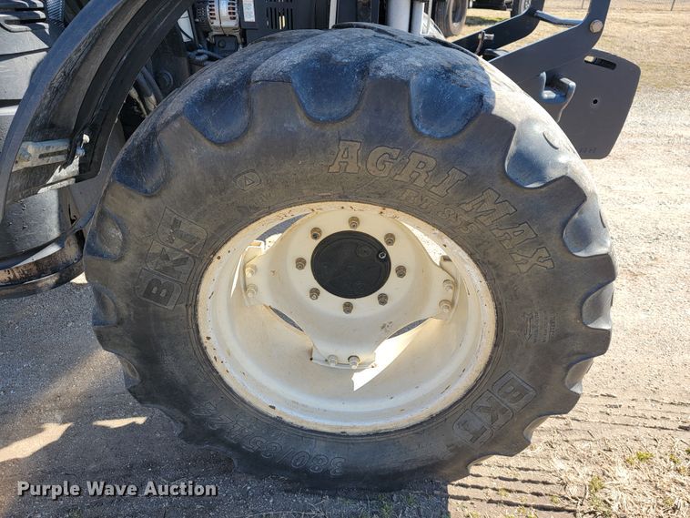 image for item JE9925 New Holland TS6.110  MFWD tractor