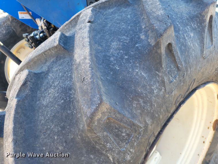 image for item JE9925 New Holland TS6.110  MFWD tractor