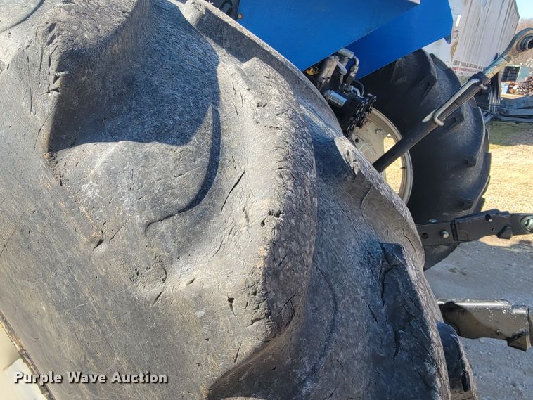 image for item JE9925 New Holland TS6.110  MFWD tractor